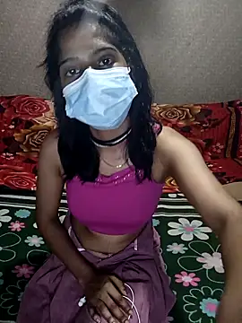 Snapshot of emali_baba chatting on 1, 10, 2025 emali baba online show from 1, 10, 2025