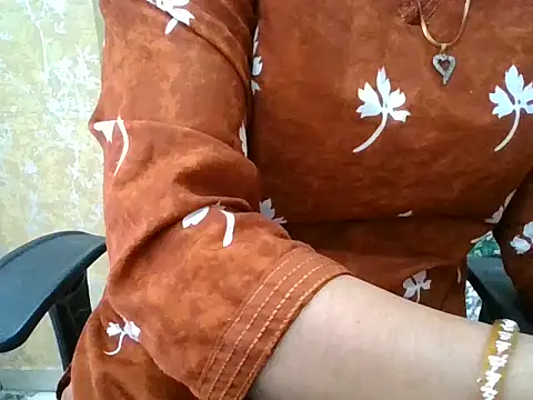 Roshani hoty online show from 22, 5, 2026
