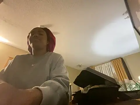 princesslivv online show from 8, 10, 2025