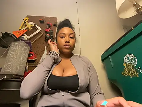 princesslivv online show from 19, 2, 2026