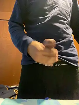 Snapshot of zzagreo chatting on 30, 9, 2025 zzagreo online show from 30, 9, 2025