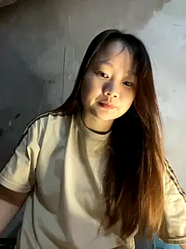 Hinne07 online show from 4, 11, 2025