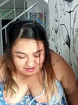 curvy diva  online show from 29, 9, 2025