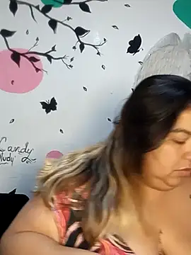 curvy diva  online show from 12, 11, 2025