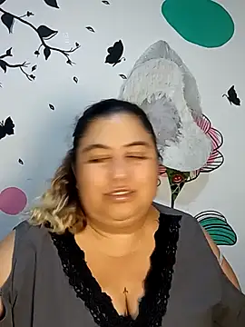 curvy diva  online show from 1, 12, 2025