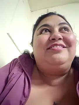 Snapshot of curvy_diva_ chatting on 3, 2, 2026 curvy diva online show from 3, 2, 2026