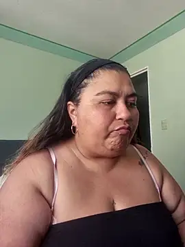 Snapshot of curvy_diva_ chatting on 26, 2, 2026 curvy diva online show from 26, 2, 2026