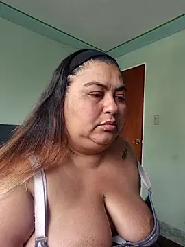 Snapshot of curvy_diva_ chatting on 28, 2, 2026 curvy diva online show from 28, 2, 2026