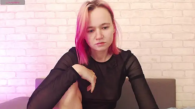 Ericha Stone online show from 29, 10, 2025