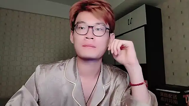 Snapshot of Dancer03 chatting on 12, 9, 2025 Dancer03 online show from 12, 9, 2025