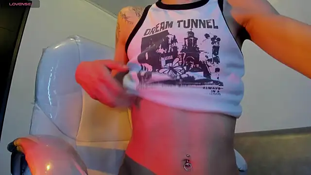 Angeel of lust online show from 2, 11, 2025