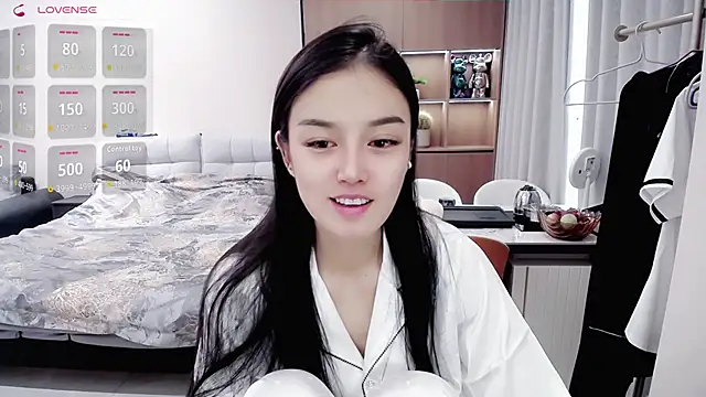 Xiao-zuzongl online show from 8, 10, 2025