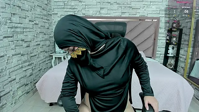 Amal Bakir online show from 11, 10, 2025