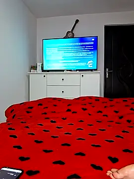 Fluturas2 online show from 4, 11, 2025