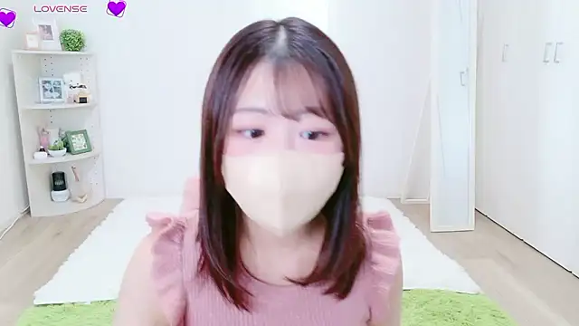 Snapshot of Haru_chiii chatting on 23, 9, 2025 Haru chiii online show from 23, 9, 2025