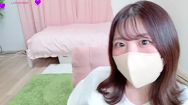 Snapshot of Haru_chiii chatting on 23, 11, 2025 Haru chiii online show from 23, 11, 2025