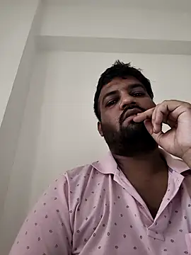 Snapshot of vinay_smalldick chatting on 23, 4, 2026 vinay smalldick online show from 23, 4, 2026