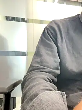 Snapshot of speddy34 chatting on 19, 9, 2025 speddy34 online show from 19, 9, 2025
