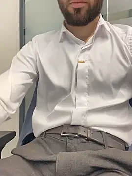 Snapshot of speddy34 chatting on 23, 10, 2025 speddy34 online show from 23, 10, 2025