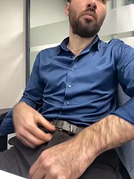 Snapshot of speddy34 chatting on 18, 11, 2025 speddy34 online show from 18, 11, 2025