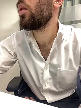 Snapshot of speddy34 chatting on 20, 11, 2025 speddy34 online show from 20, 11, 2025