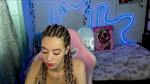 Snapshot of monika_k chatting on 9, 7, 2026 monika k online show from 9, 7, 2026
