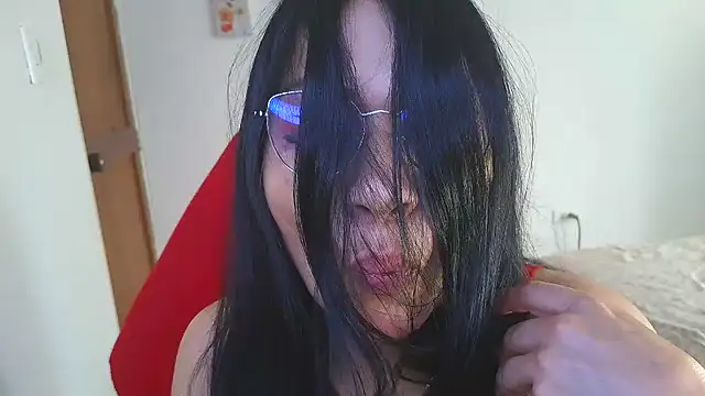 LissafeetHott online show from 8, 4, 2026