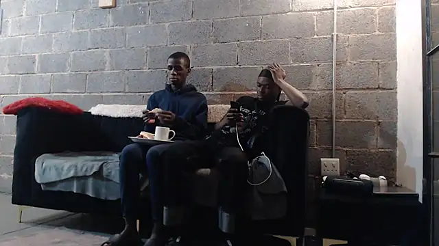 Snapshot of Vince_Favent chatting on 26, 9, 2025 Vince Favent online show from 26, 9, 2025