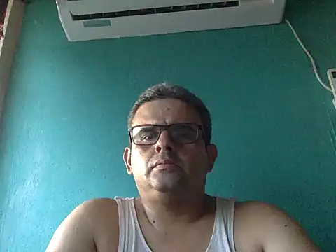 Snapshot of Katracho6969 chatting on 8, 11, 2025 Katracho6969 online show from 8, 11, 2025