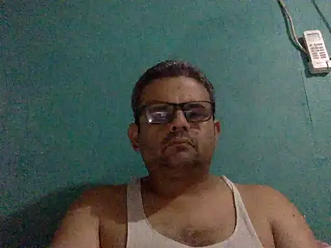 Snapshot of Katracho6969 chatting on 11, 11, 2025 Katracho6969 online show from 11, 11, 2025