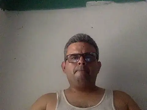 Snapshot of Katracho6969 chatting on 9, 1, 2026 Katracho6969 online show from 9, 1, 2026