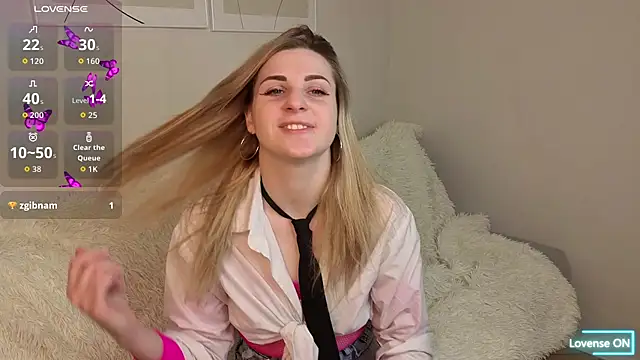 HelenMartines online show from 28, 3, 2026