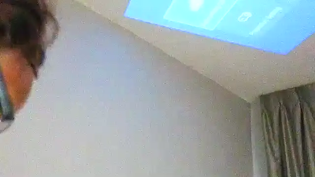 CinnaCakesss online show from 12, 10, 2025