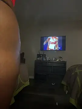 CinnaCakesss online show from 18, 3, 2026