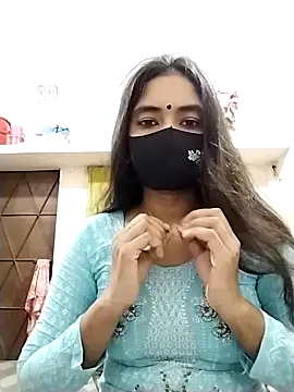 Puja-Rane online show from 23, 9, 2025