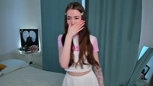 Snapshot of Chloeee4200 chatting on 4, 3, 2026 Chloeee4200 online show from 4, 3, 2026