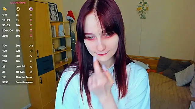 KatyKufel online show from 8, 3, 2026