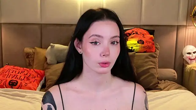 Goldy Stark online show from 2, 11, 2025