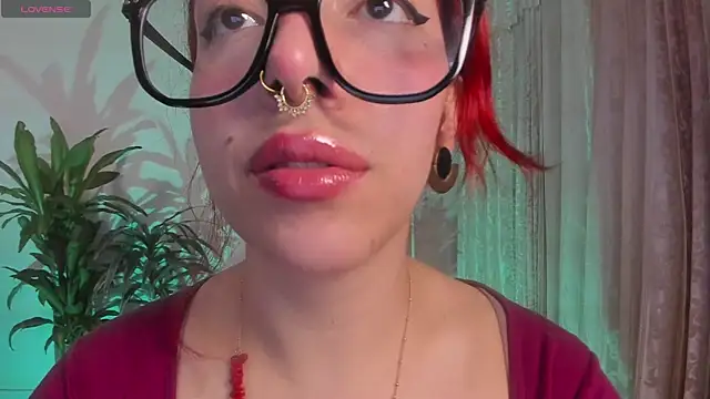 bri von dhara   online show from 24, 10, 2025