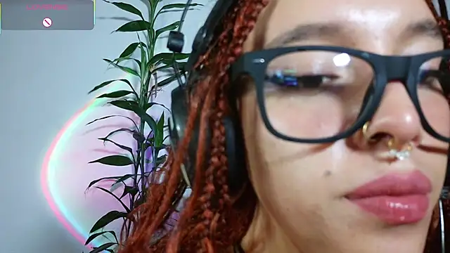 bri von dhara   online show from 7, 4, 2026