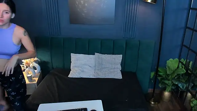 aliceandsia online show from 10, 9, 2025