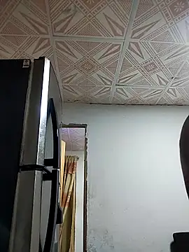 Naomi-Mature online show from 18, 9, 2025