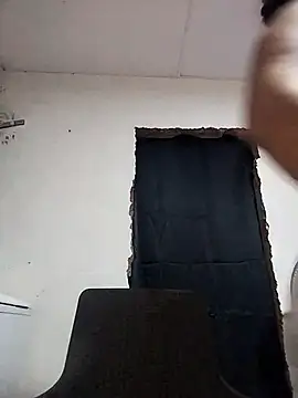 Naomi-Mature online show from 7, 11, 2025