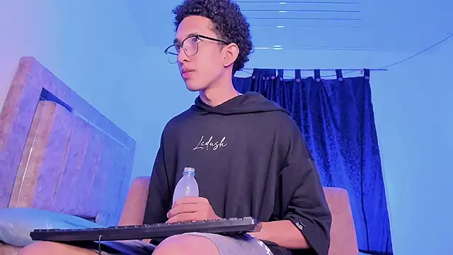 Cj davis  online show from 13, 2, 2026