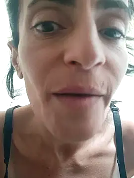 Gecenin Kralicesi online show from 25, 9, 2025