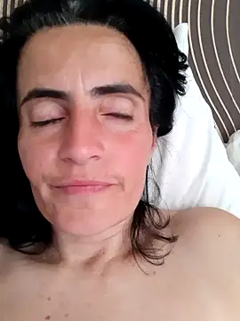 Gecenin Kralicesi online show from 16, 4, 2026