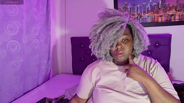 Snapshot of ebony_NeighborMoans chatting on 19, 5, 2026 ebony NeighborMoans online show from 19, 5, 2026