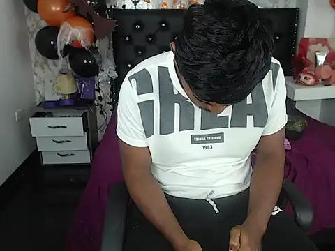 Adam Morgan2 online show from 21, 10, 2025