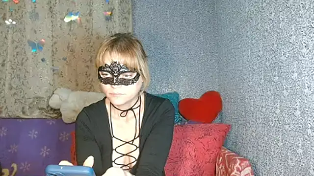 Miss Nona online show from 3, 11, 2025