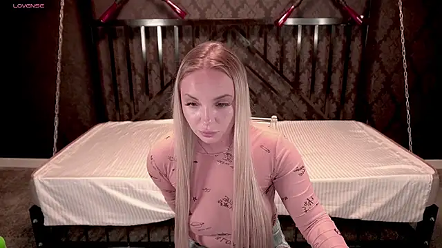 EvaSugar online show from 5, 10, 2025